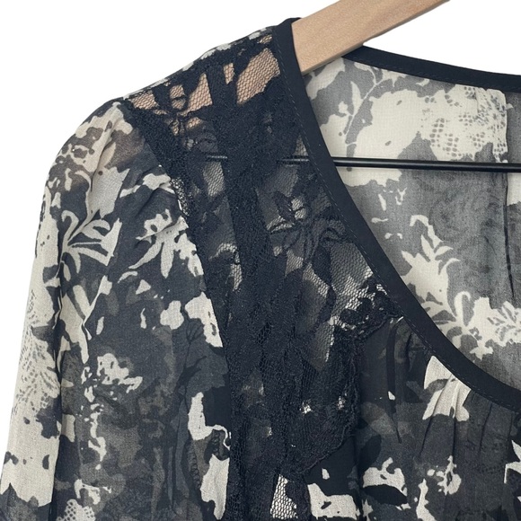 Oh Baby by Motherhood Black Floral Print Semi Sheer Tie Waist Maternity Top M - Picture 4 of 9